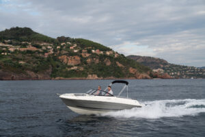 embarcaciones Bayliner vr4