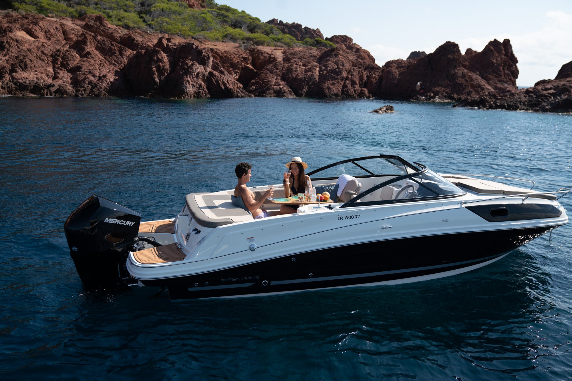 Bayliner-VR6-CU-OB8997