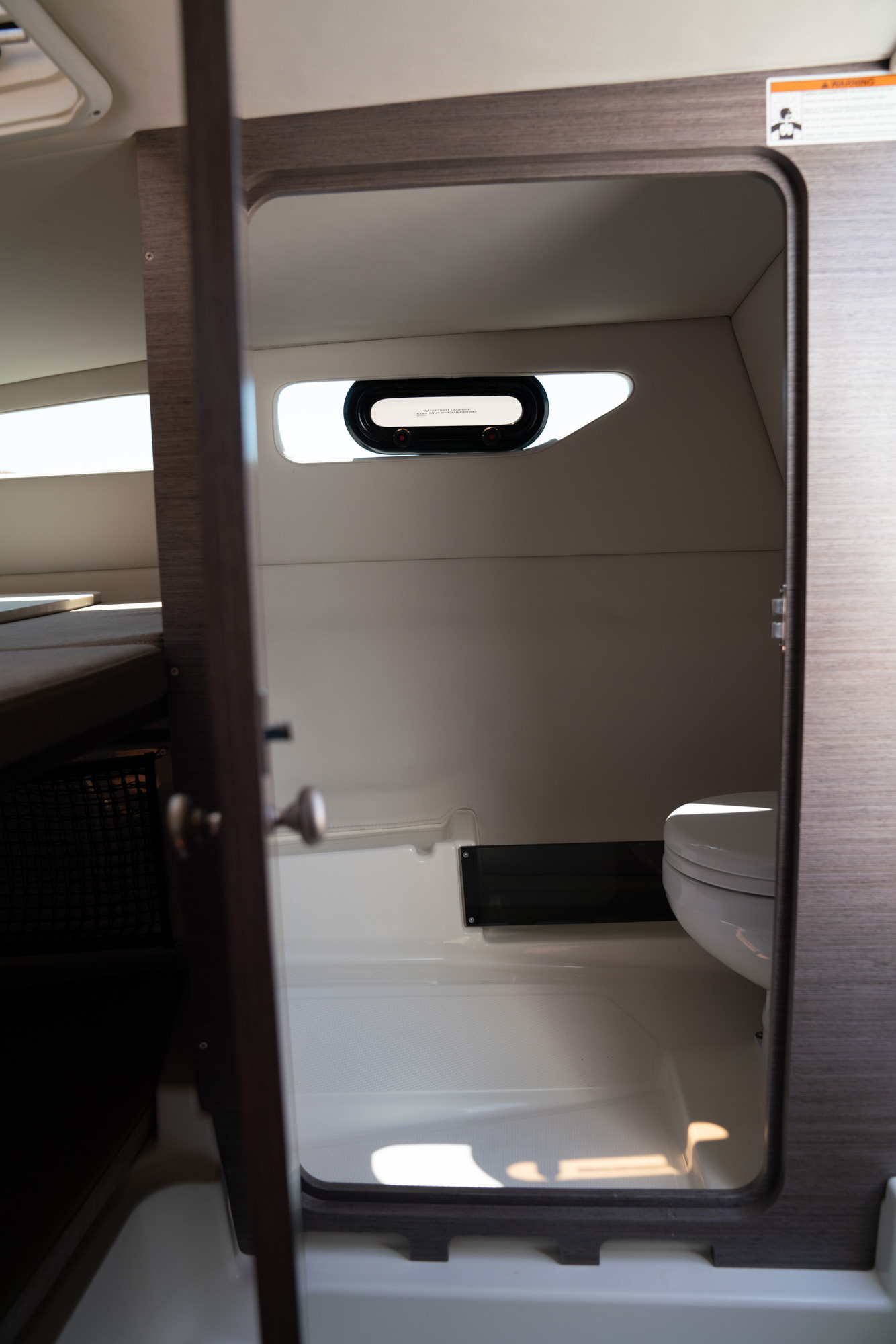 Bayliner-VR6-CU-OB9295