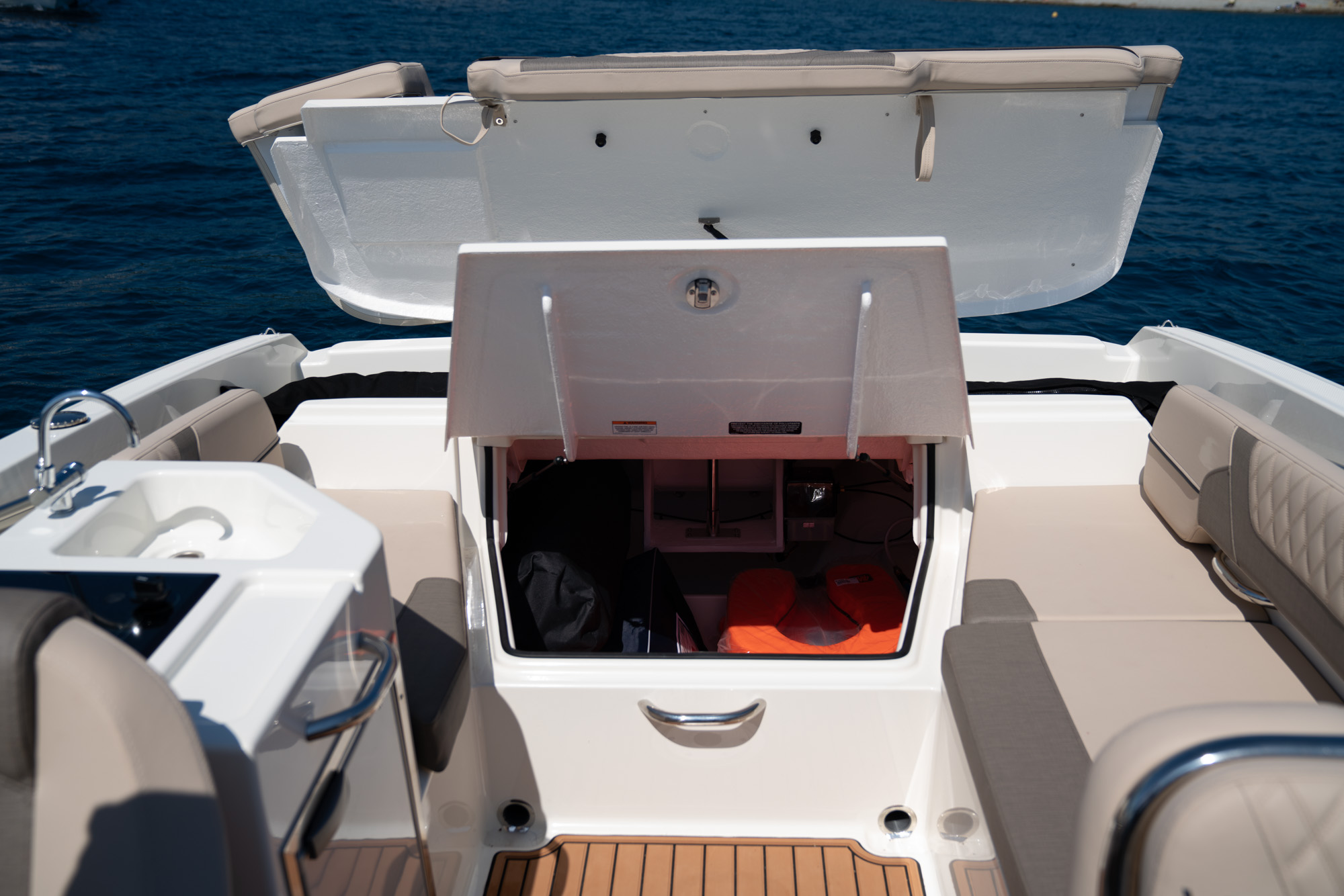 Bayliner-VR6-CU-OB9317