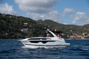 embarcaciones Bayliner ciera 8